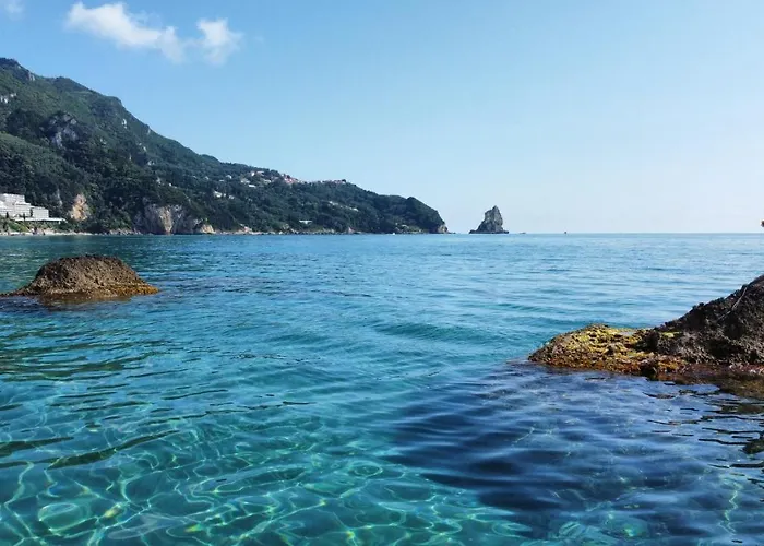 Black Rocks Luxury Seafront Semesterbostad *