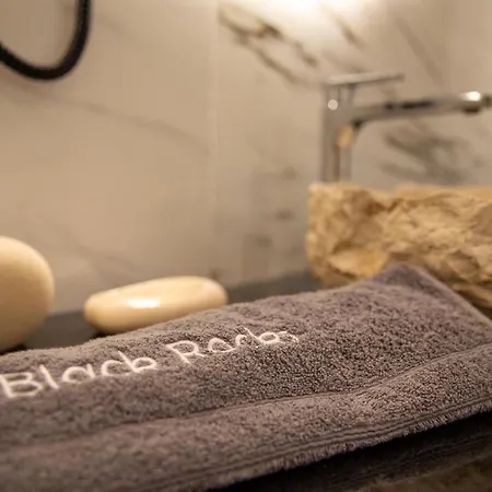 Prázdninový dům Black Rocks Luxury Seafront Agios Gordios (Corfu)