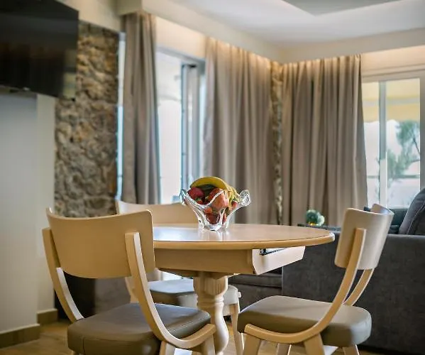Black Rocks Luxury Seafront * 아기오스고르디오스